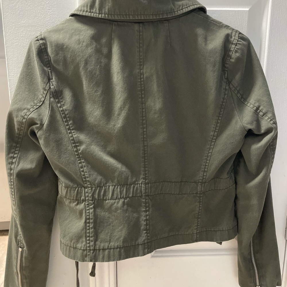 Jacket - Picture 2 of 2